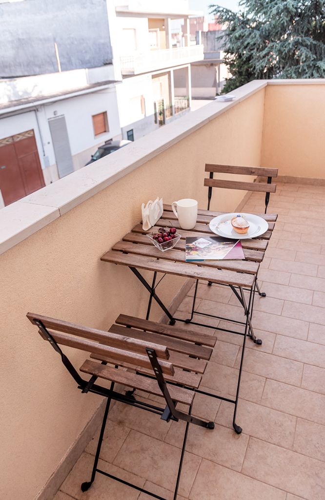Terrazza con colazione